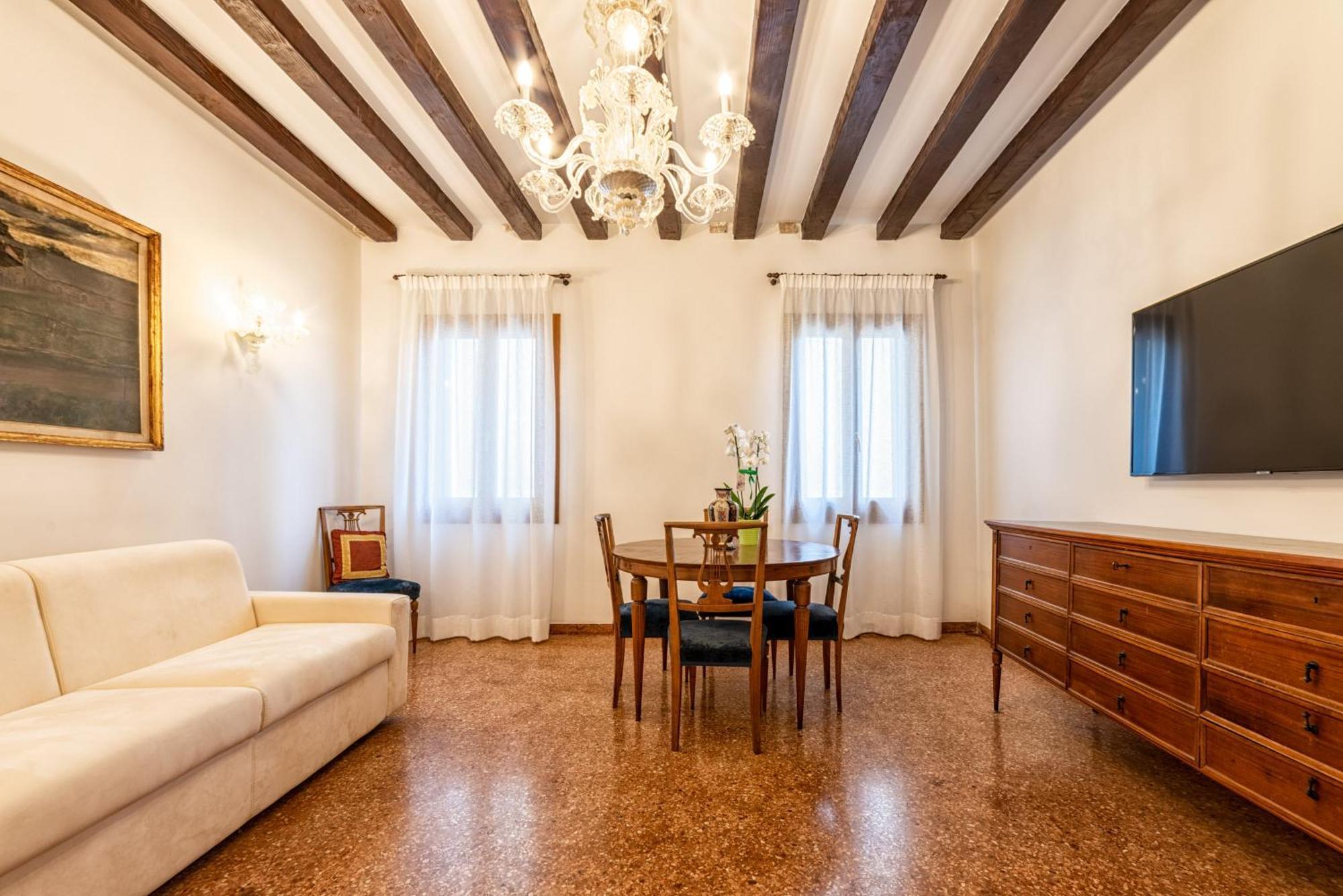 Casanova Fenice - Canal View Venecia Habitación foto